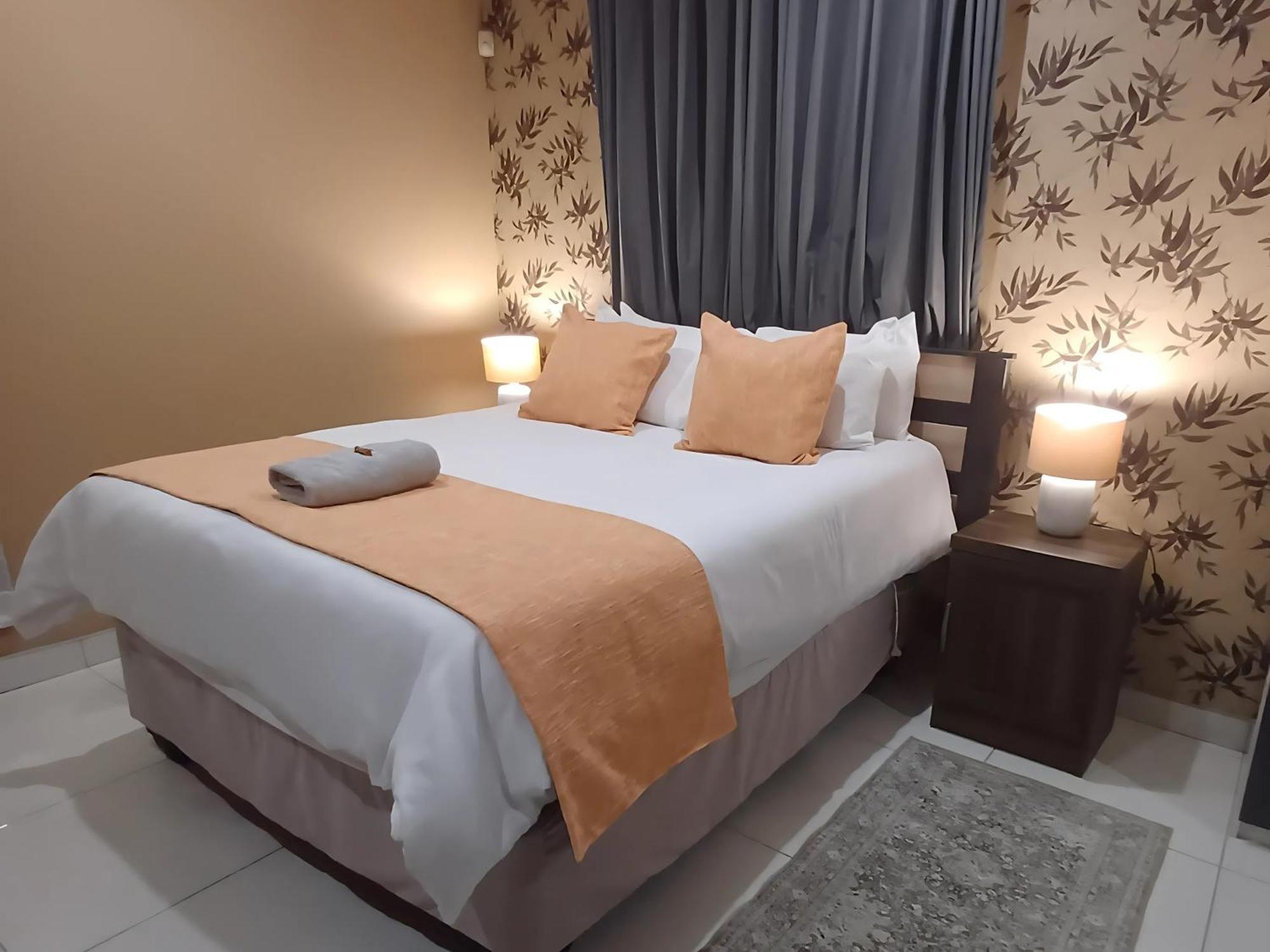 Volksrust Delux Guesthouse מראה חיצוני תמונה