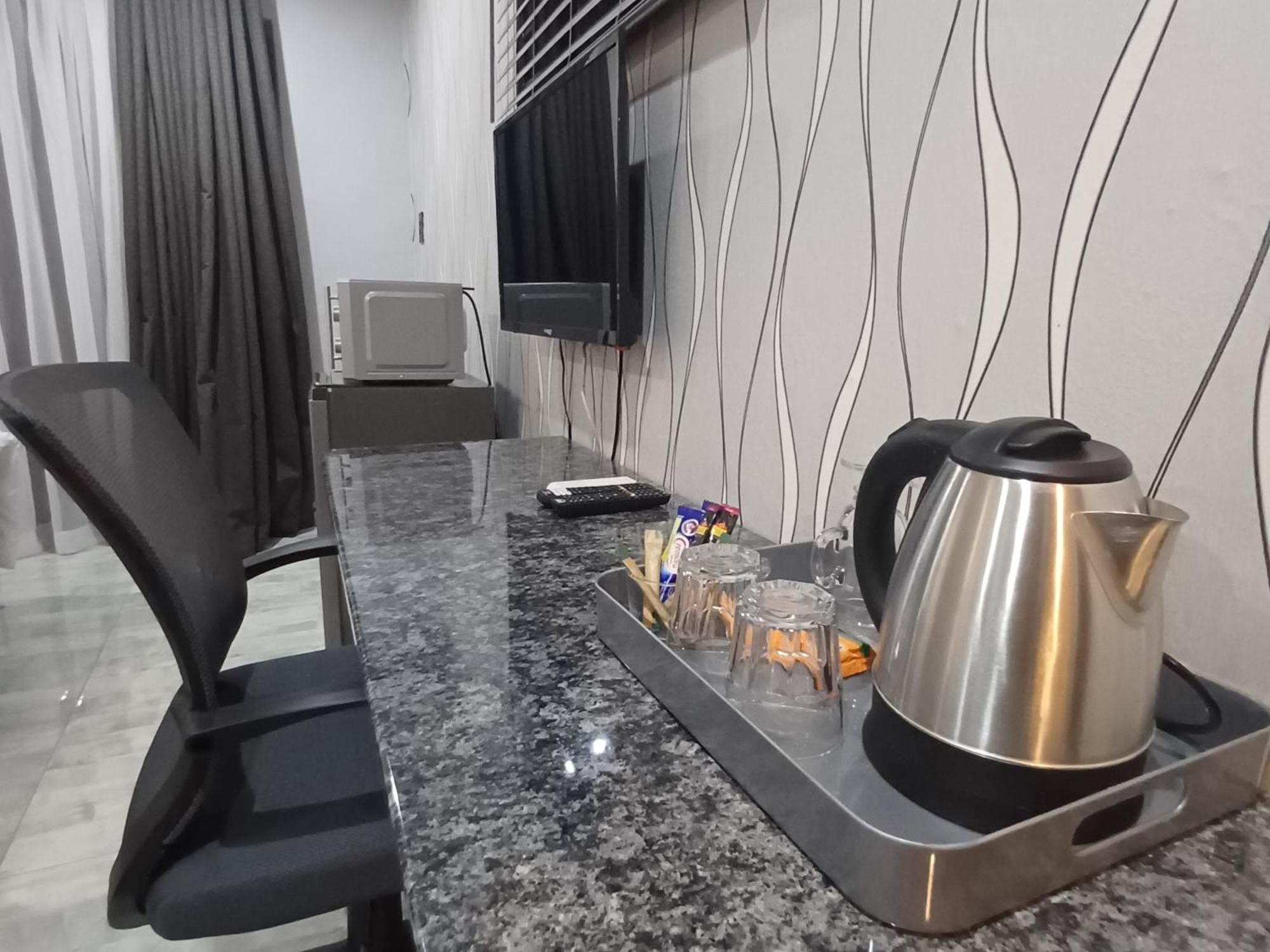Volksrust Delux Guesthouse מראה חיצוני תמונה